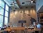 ワイキキのクヒオ通りにオープンしたリザーブ店。高級感あふれる店内