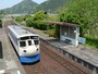 吉野生駅で10分程停車