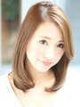 前髪長めアールストレートミディ