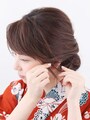 顔まわりに曲線を作ることで、オシャレ度UP