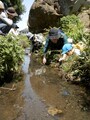 「ししいし」の下で川遊び