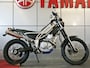 2004年式　トリッカー　中古車