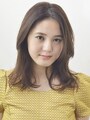 長め前髪のミディアムレイヤー