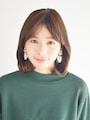 直毛の場合は毛先を巻いておくとよい。
