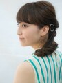 「フレームピン」を使った大人のミディアムアレンジ