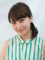 「フレームピン」を使った大人のミディアムアレンジ