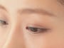 閉じてもナチュラルなのに立体EYE