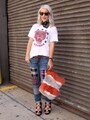 Tシャツ+バンダナで着こなしワンランクアップ