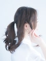 耳前を目安にねじり始める