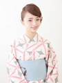 ミディアム浴衣・低めに結ぶしっとりシニヨンアレンジ