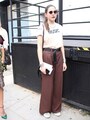 スニーカー