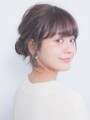 小顔に見せる低めのおだんごの作り方