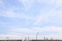 江の島のヨットハーバーの奥にある防波堤(撮影：MIWAKATOH)