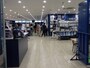 施設1階のライオンズ・ストア・フラッグス