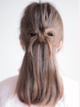 リボンヘアのゴムいらずな作り方！自分の髪でできる簡単ヘアアレンジ