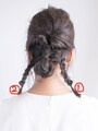 左右に三つ編みを作る