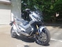 X-ADV フロントビュー