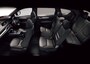 新型　マツダ・CX-8　7人乗りの車内