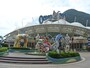 MTRの駅に隣接