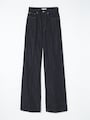 軽く水洗いをしただけのワンウォッシュデニム MOUSSY JEANS（マウジージーンズ）「WIDE STRAIGHT（ワイドストレート）」