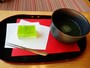 抹茶入り煎茶と和菓子のセット