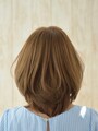 40代女性に似合うあか抜けミディアムヘア
