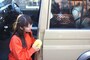 車内に水が入らないように注意しながら洗浄しましょう。