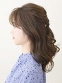 顔まわりの髪は残した状態【フィッシュボーンアレンジ】