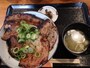 野さかの豚みそ丼