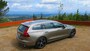 V60、後ろ姿もカッコいい