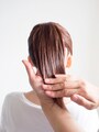 毛束が乾いたら再度濡らしてワックスをつける