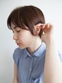 耳まわりに抜け感を出す