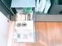 引き出し式のラックを入れて奥の物まで取り出しやすく