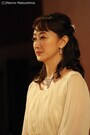 プロデューサーからの紹介の言葉を謙虚に受け止める花總まりさん。(C)Marino Matsushima