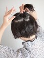 髪色に近いシリコンゴムを使用