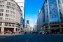 百貨店が立ち並ぶ銀座4丁目の交差点