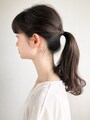 髪色に近いシリコンゴムを使用