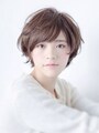 3つのポイントを押さえて、白髪が目立たない髪型に！／hair 公文啓敬（画像出典：透き通る質感が大人かわいいパーマショートボブ）