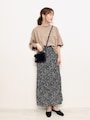 小花柄のスカートは色使いも控えめで大人っぽいものがプチプラで見つかります！　出典：WEAR