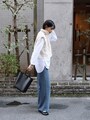 白シャツはプチプラで買い換えていくのも賢い方法です　出典：WEAR