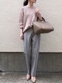 グレー系、黄味系とベージュはトーンの幅が広いので合う一枚を選んで　出典：WEAR