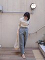 シンプルでもどこかおしゃれなユニクロユーのモックネックT　出典：WEAR