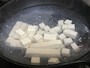 茹でて豆腐の水切り