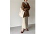 ボトムスやシューズなど、下半身のコーデと馴染ませるのがポイント　出典：WEAR