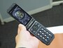 数は少ないものの、4Gに対応した折り畳み型の携帯電話は携帯各社がいくつか提供している。写真はKDDI(au)が提供している「G'zOne TYPE-XX」
