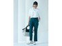 五分袖のトップスに軽い羽織りがあると体温調節もしやすくおすすめ　出典：WEAR