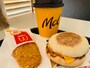 ソーセージマフィンセット。ドリンクがMサイズなのが嬉しい