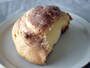 セブンイレブンの「窯焼きシュー とろ生カスタード」