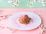アニヴェルセルカフェ みなとみらい横浜「Sakura mont blanc（サクラ モンブラン）《生絞り》」（税込1980円）（提供画像）