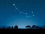 北斗七星のひしゃくの柄を表す「斗柄（とへい）」は、この画像の左側の3つの星。この方角と十二支で各月の名を決めました